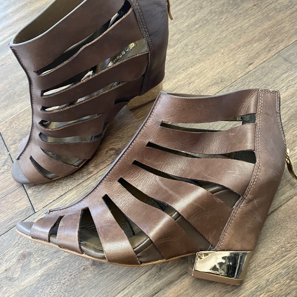 leather shoes with golden heal